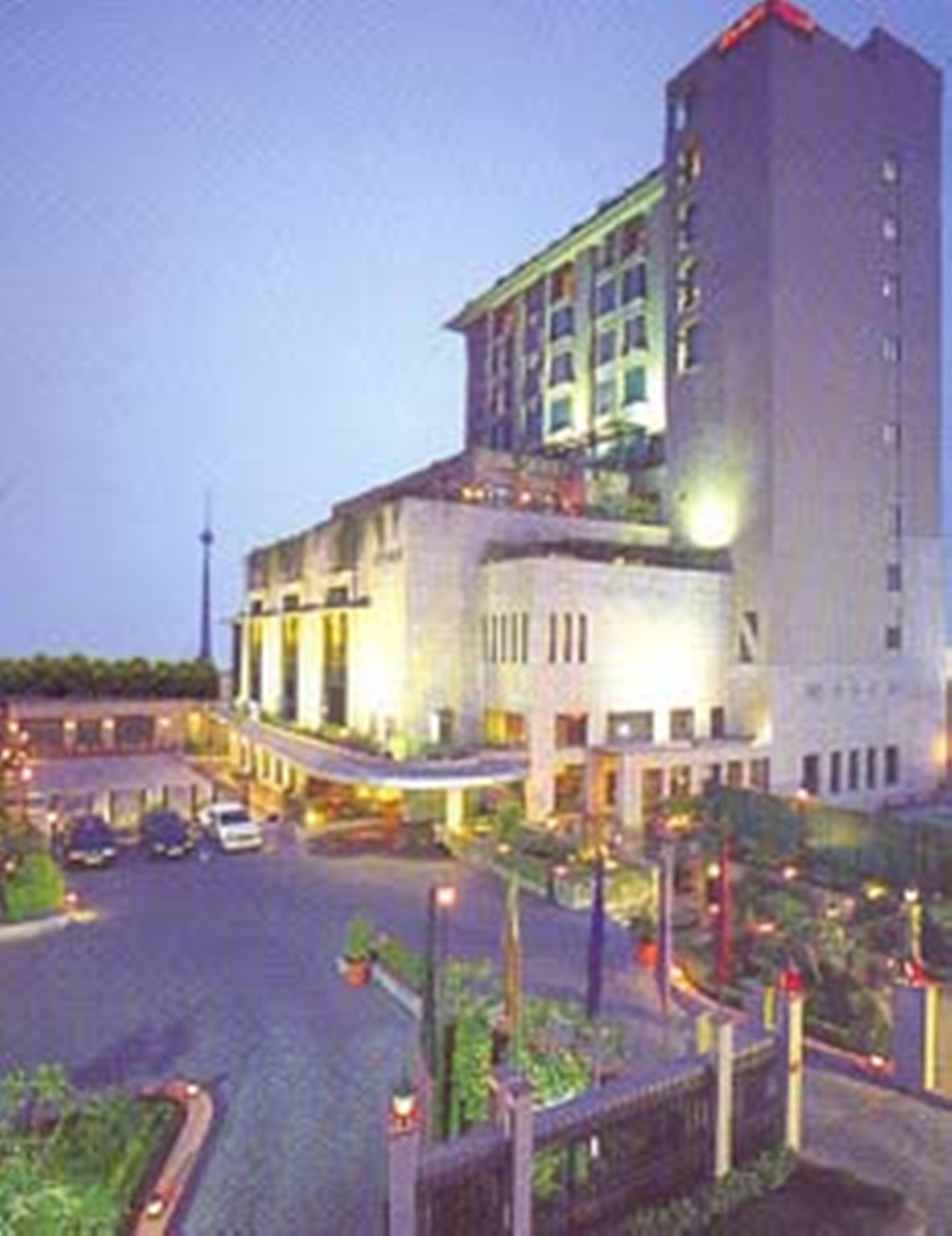 Hotel City Park New Delhi Ngoại thất bức ảnh